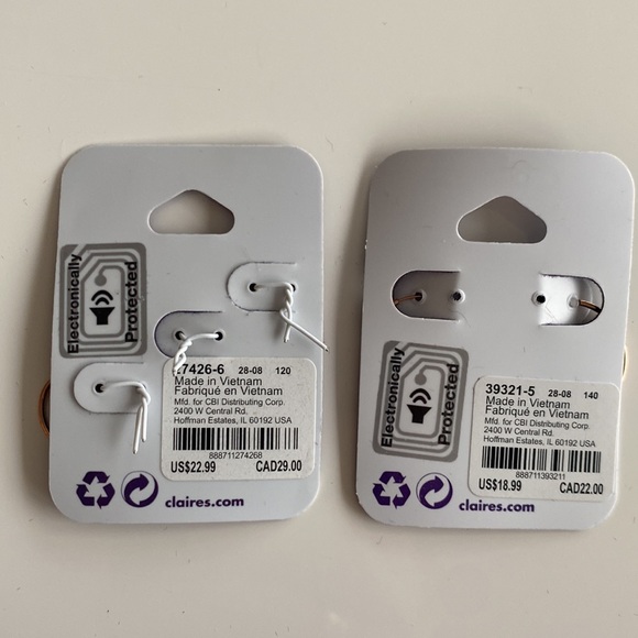 Claire’s Rose 18kt Gold Plated Hoop Earrings 4 Pairs Assorted Sizes - Picture 2 of 2